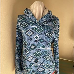Denim & Co top M Southwestern Aztec Global blues - generous fit